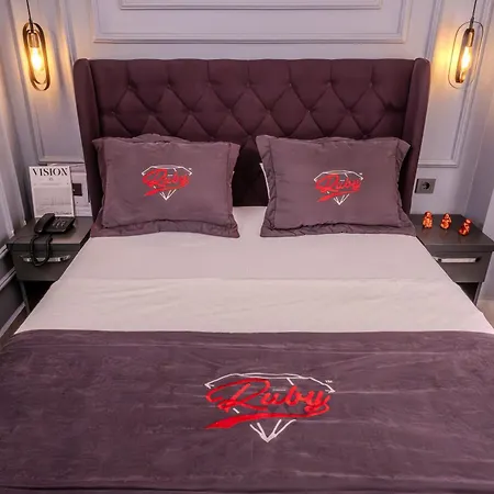 Ruby Hotel