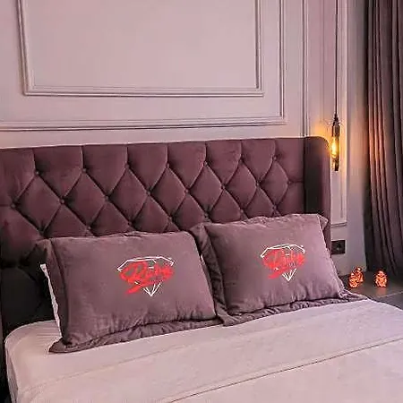 Ruby Hotel 2*