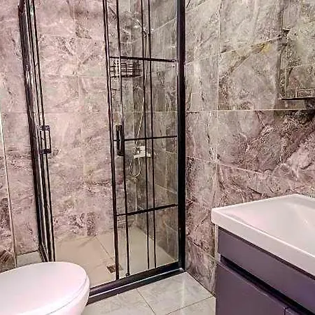 Ruby Hotel